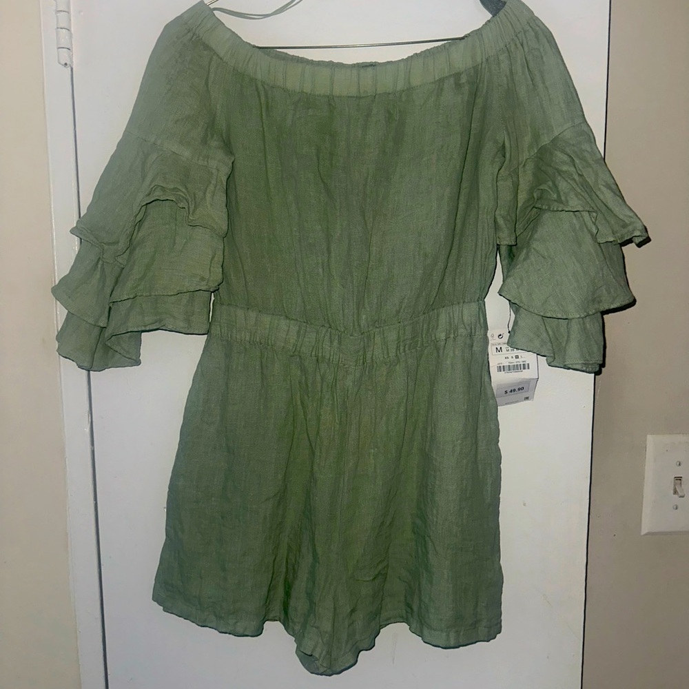 Zara Women’s romper in Medium, color green